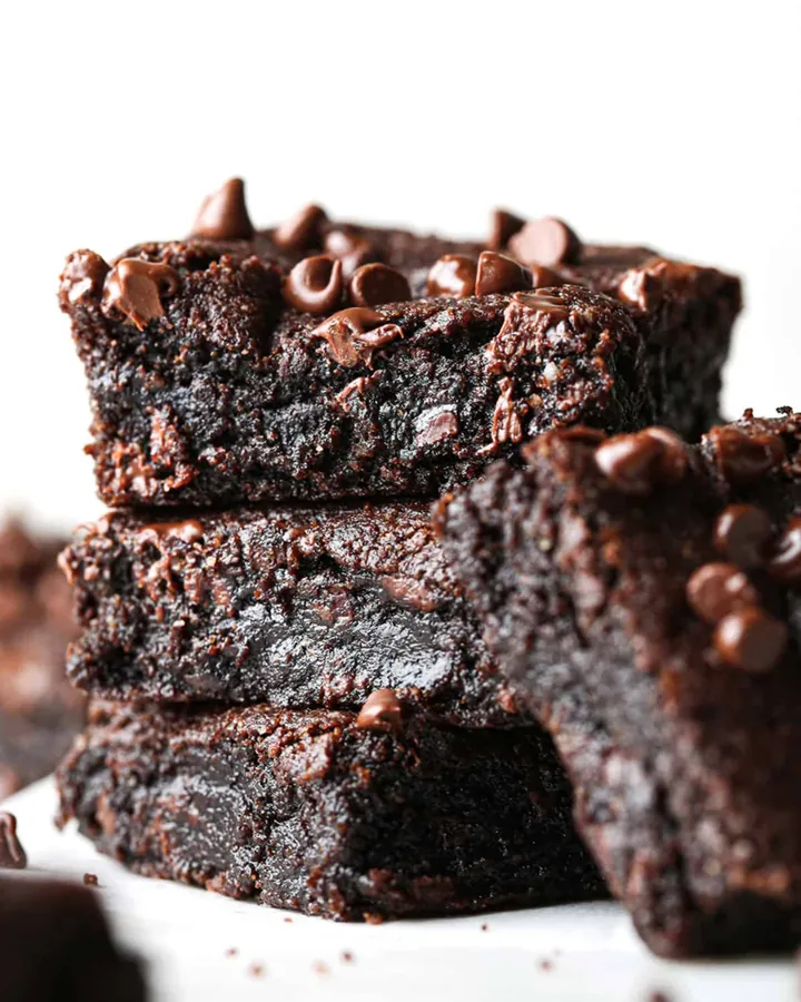 Fudgy Paleo Brownies