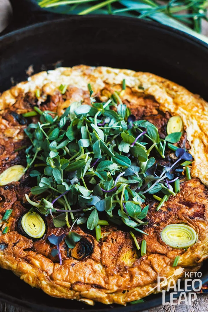 Keto Leek Bacon Omelet