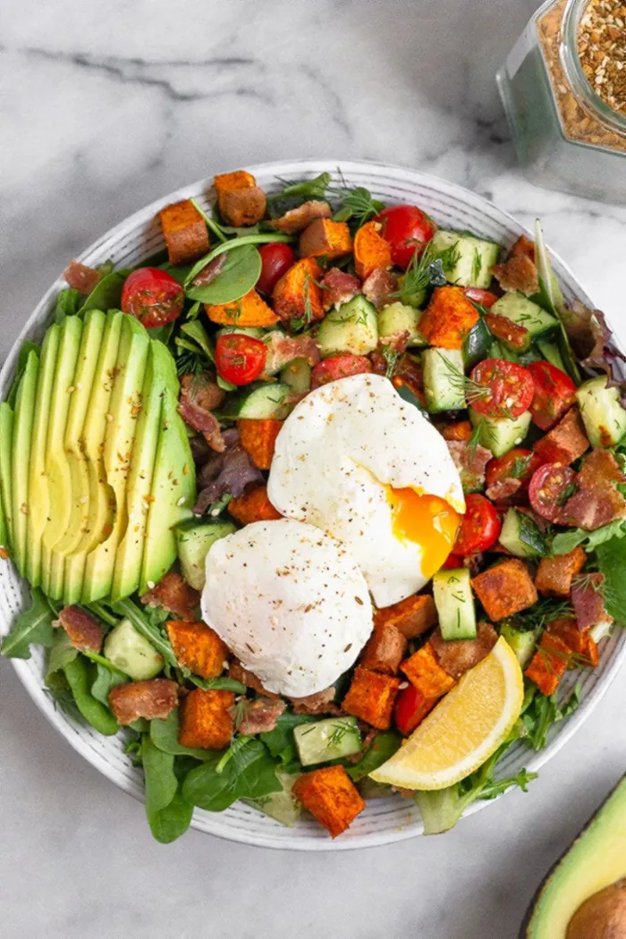Whole30 Breakfast Salad with Poached Eggs